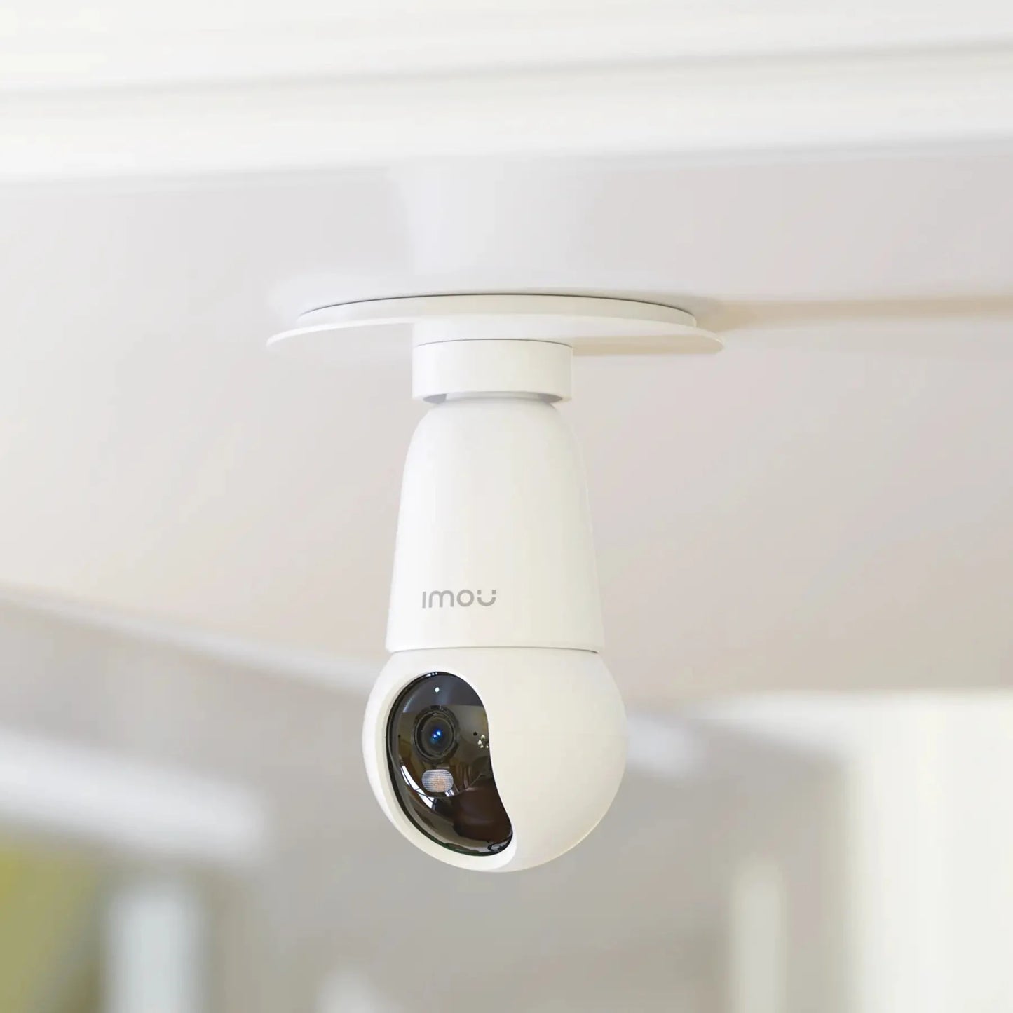 Security Camera | E27 Easy Install Smart Home Surveillance Camera with Night Vision & Motion Detection
